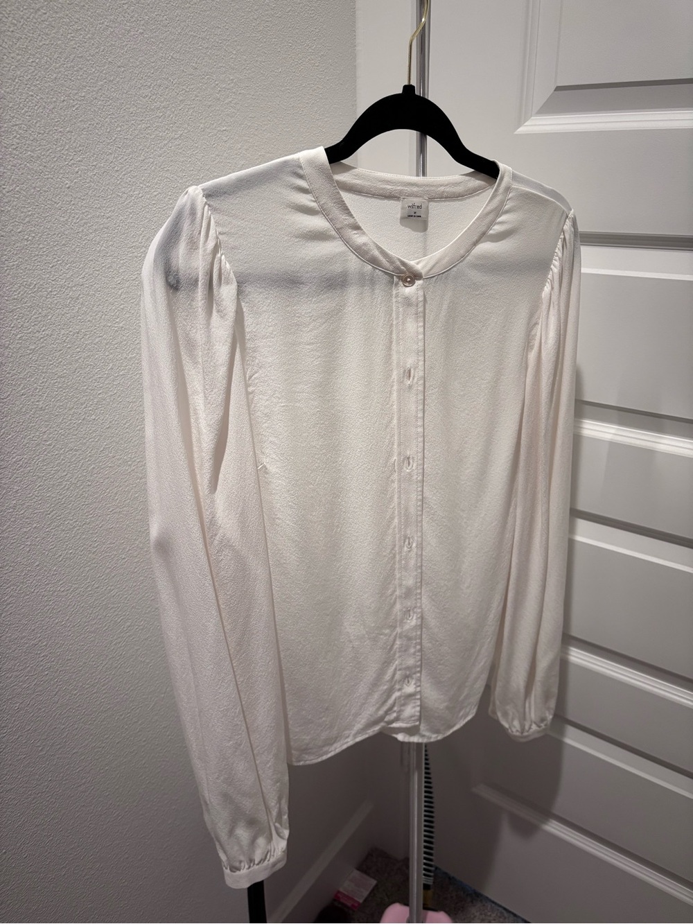 Silk Button-Front Blouse - Classic Long Sleeve